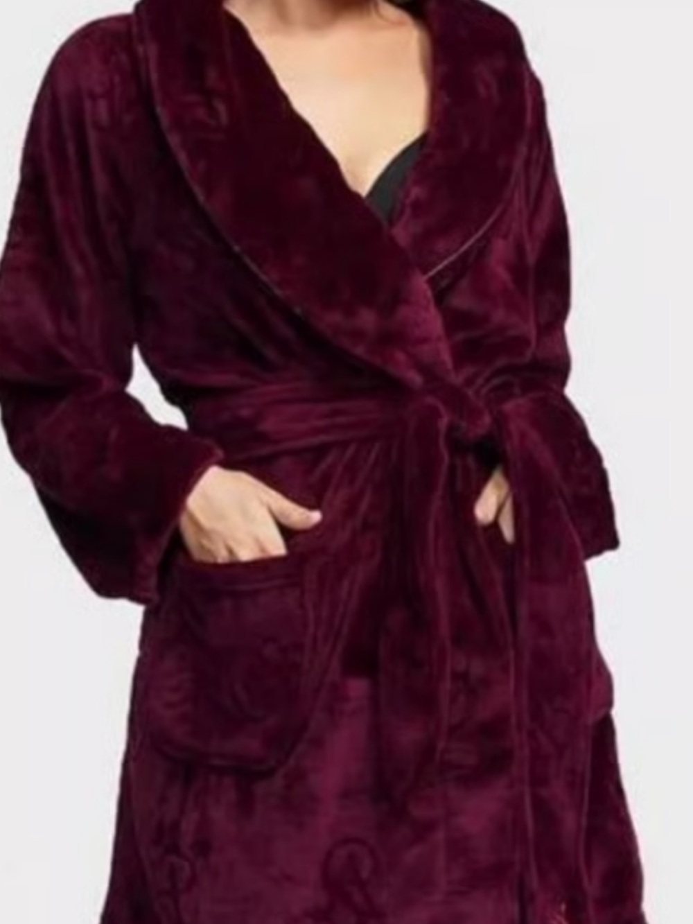 Victoria's Secret Plush Shawl Collar Robe in Burgundy
